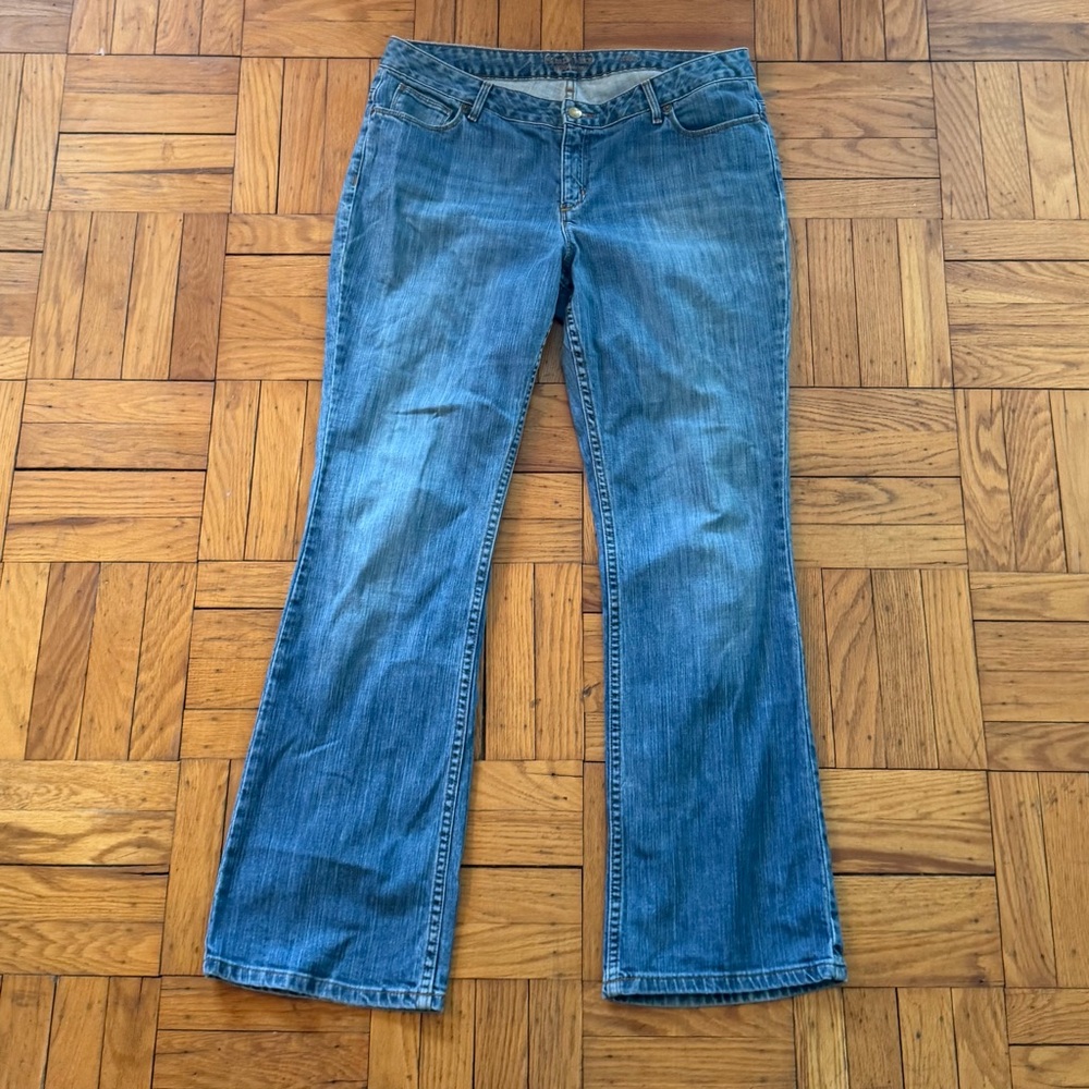 Simply Vera Vera Wang Mid-rise Blue Bootcut Jeans women’s size 12